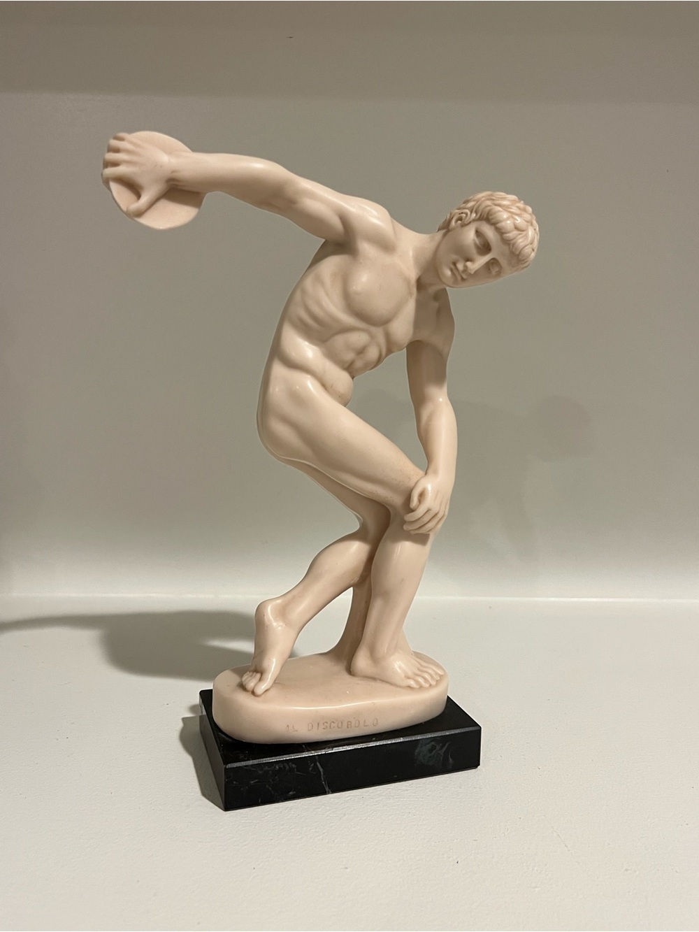 Vintage Discobolo Bisque White Resin Statue on Marble Base 8.5 Inches Tall